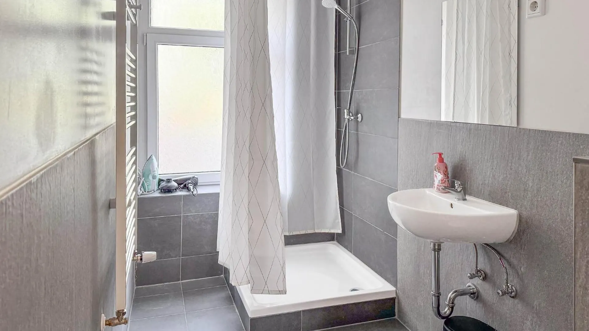 6 Room Detached House - Koeln Messe Fair 10Min
